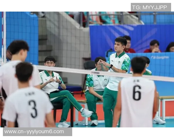 重庆排球队的速度之谜：排球巨献背后的训练与激情探索